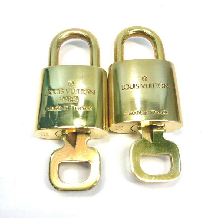 LOUIS VUITTON PadLock & Key 2Pcs set Brass Gold Number random (Authentic)