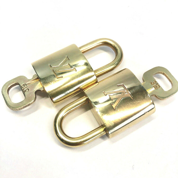 LOUIS VUITTON PadLock & Key 2Pcs set Brass Gold Number random (Authentic)